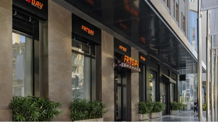 Fryday Caspian Plaza